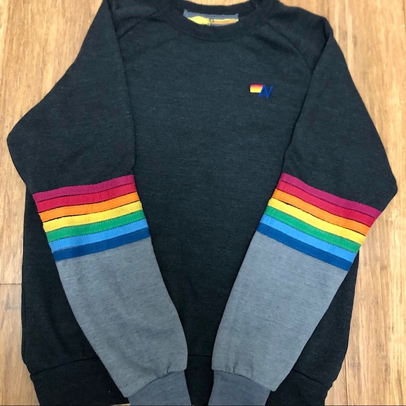 EUC Sz XS Rainbow Stitch Sleeve Sweatshirt - Picture 3 of 4